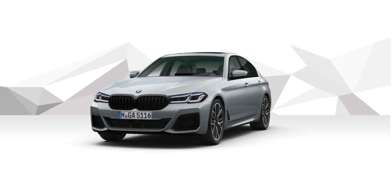 BMW M550i xDRIVE - šedá Bluestone metalíza - autoibuy.com